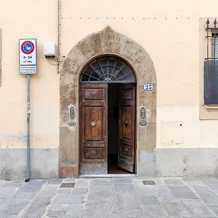 Piazza Santo Spirito Appartamento Con 2 Camere Matrimoniali Φλωρεντία Εξωτερικό φωτογραφία