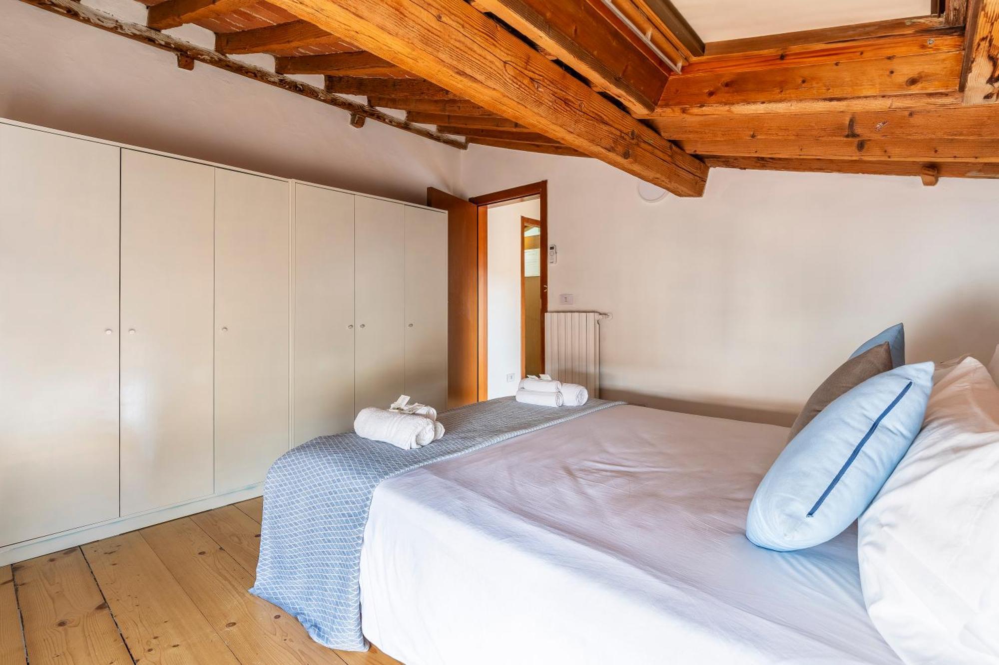 Piazza Santo Spirito Appartamento Con 2 Camere Matrimoniali Φλωρεντία Εξωτερικό φωτογραφία